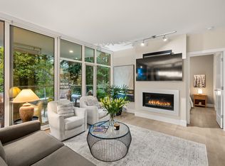 1501 Vidal St #206, White Rock, BC V4B 0B5