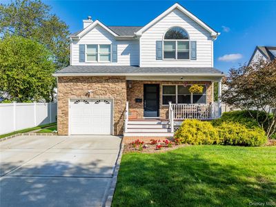 26 Kearney Avenue, Bethpage, NY, 11714