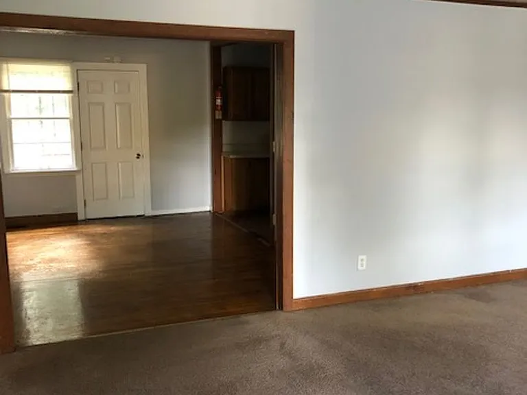 9845 Greenlee Rd — Photo 12