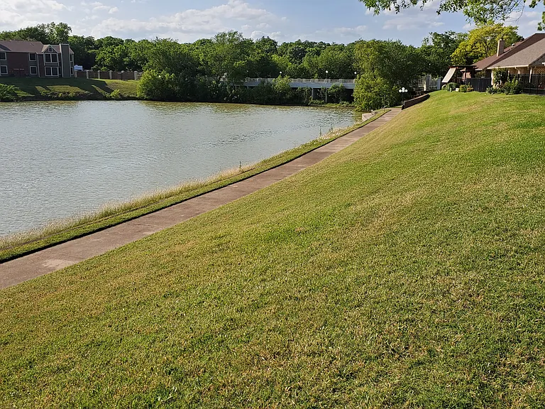 5930 River Bend Dr — Photo 18
