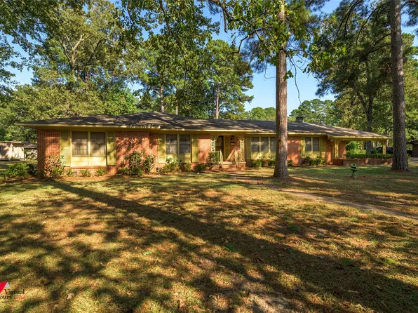 205 7th St NE, Springhill, LA 71075