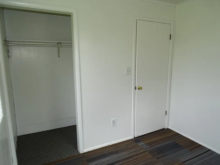 518 E Chicago Blvd #3 — Photo 12