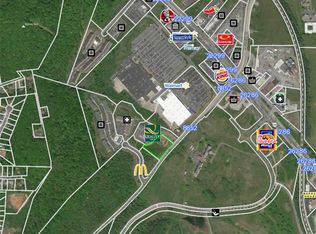 202 Frontier Dr, Staunton, VA 24401