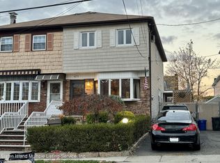 471 Beach Rd, Staten Island, NY 10312