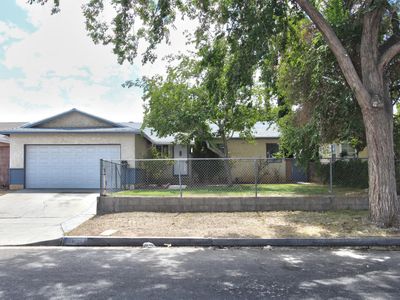 1144 W J6 Ave, Lancaster, CA, 93534