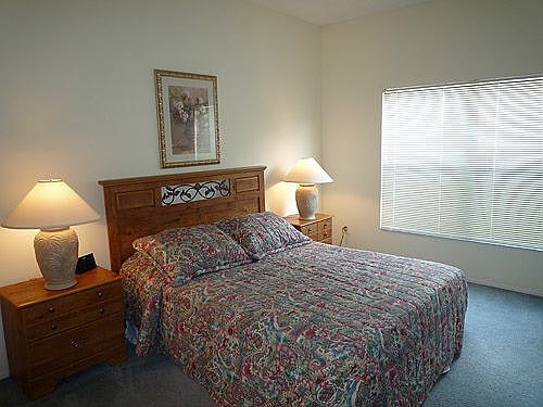 HL5P123KA-queen-master-bedroom