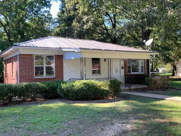79 Tennessee St, Mc Kenzie, TN 38201