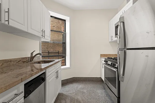 Rented by Compass | media 4