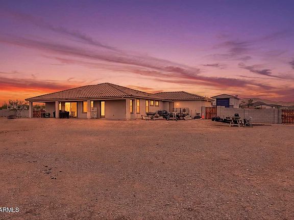 4th image of 15079 W DESERT VISTA Trail
