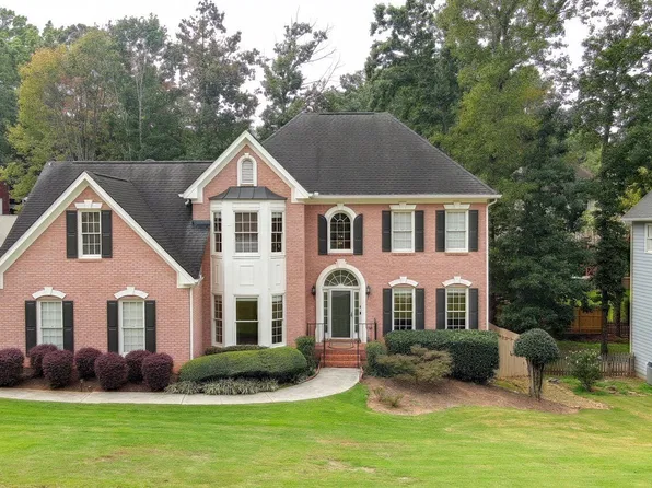 1055 Whitehawk Trl, Lawrenceville, GA 30043