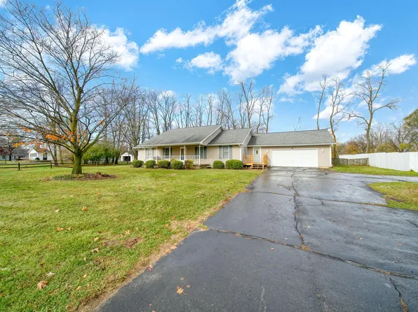 930 E McDevitt Ave, Jackson, MI 49203