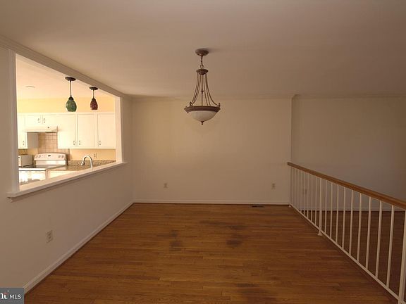 5th image of 10222 Baltusrol Ct