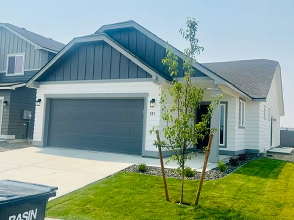 521 N Dauntless St, Prosser, WA 99350