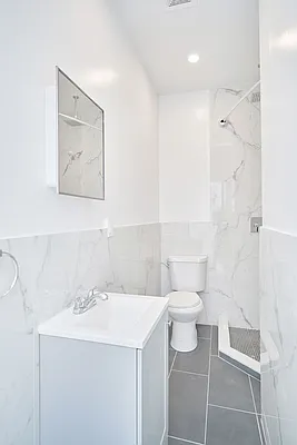 Rented by Living New York | media 3