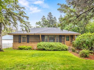 9335 6th St NE, Blaine, MN 55434