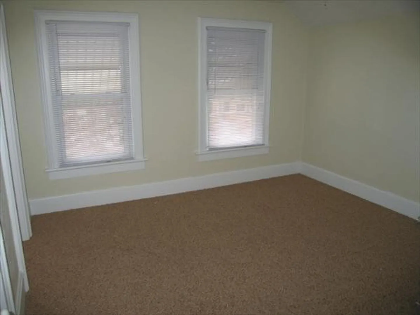 2608 N. Bartlett Ave. Whole House...Available November 1st — Photo 4