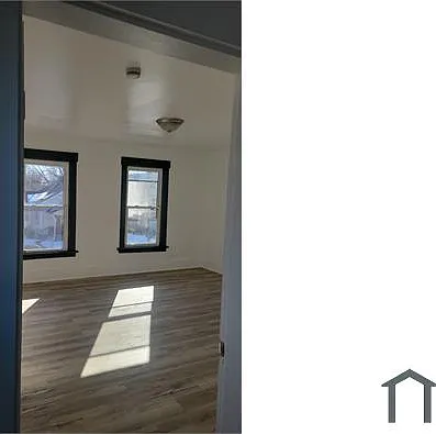 1613 Columbia Ave #B — Photo 5