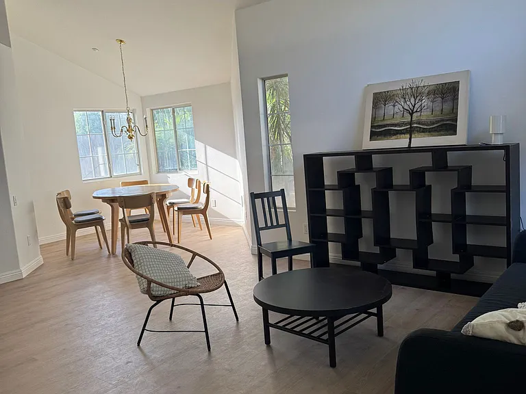735 Blake Rd #3 — Photo 5