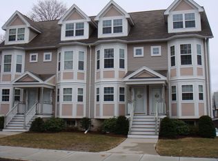184 Hancock St APT E, Everett, MA 02149