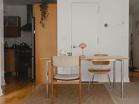 4th image of 188 15th St APT 301