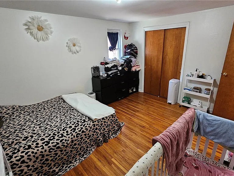 1377 Sheridan Dr #UPPER — Photo 11