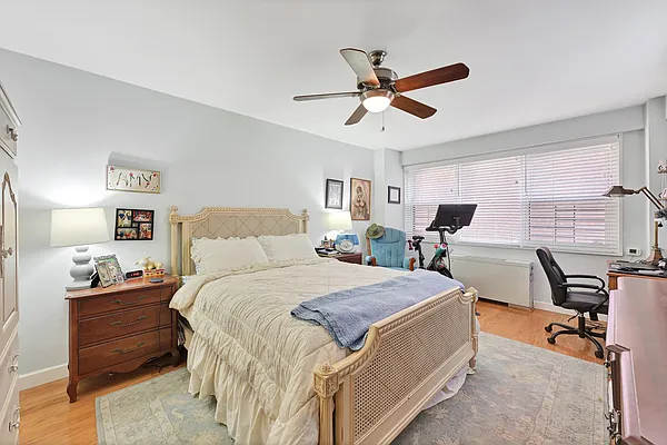 Sold by David Francis New York LLC | media 6