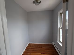48 W 55th St APT 2, Bayonne, NJ 07002