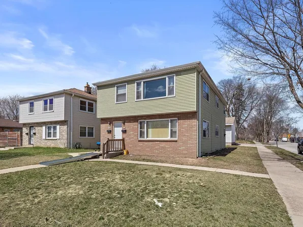 7200 West Hampton AVENUE #7202, Milwaukee, WI 53218