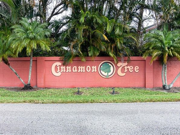 3970 NW Cinnamon Tree Cir, Jensen Beach, FL 34957