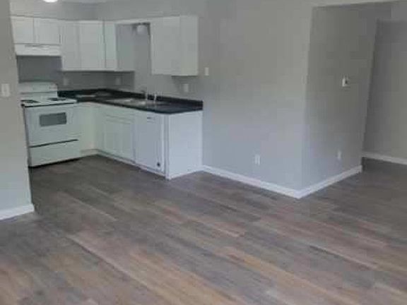 3rd image of 1508 W Tiffany Dr #1A