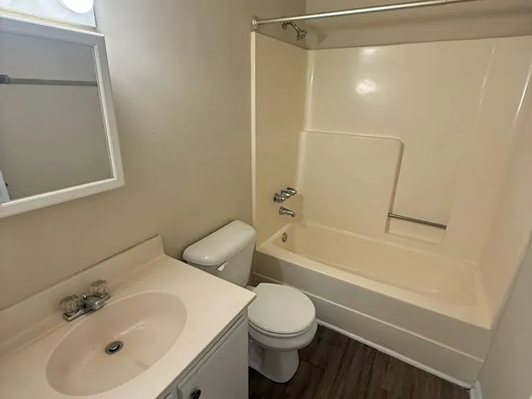 117 Reece Ct — Photo 5