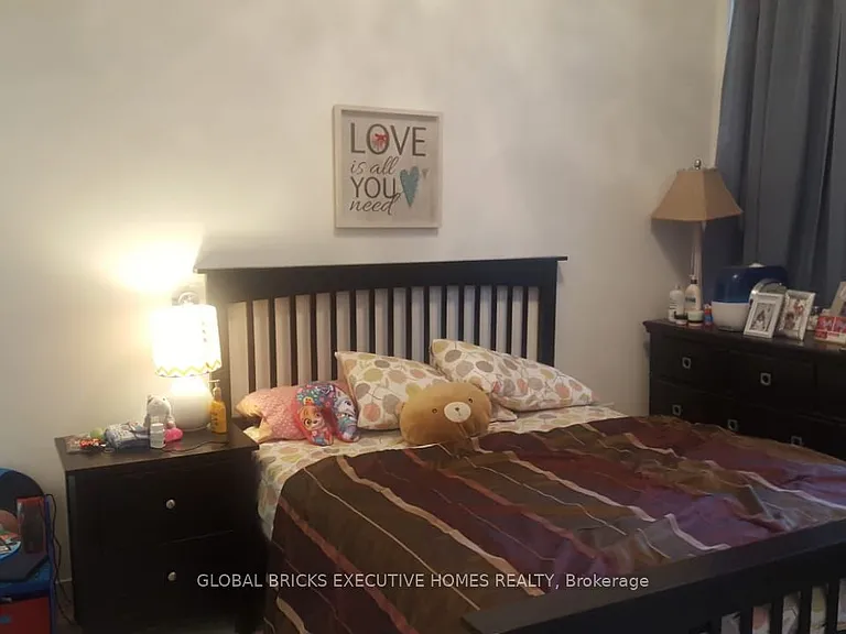 365 Prince Of Wales Dr #408 — Photo 23