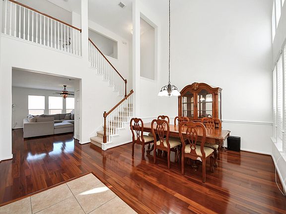3rd image of 2705 Calico Creek Ln