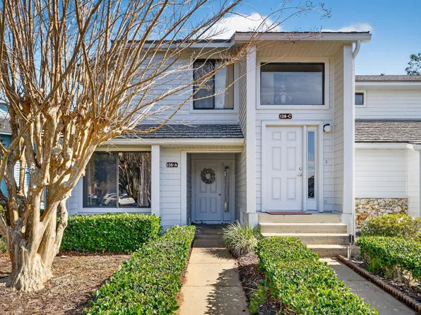 138 Blue Heron Dr APT A, Daytona Beach, FL 32119