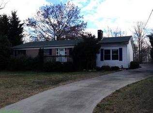 1171 Misty Morn Dr, Lenoir, NC 28645