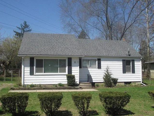 11 Croutty Ave photo 1