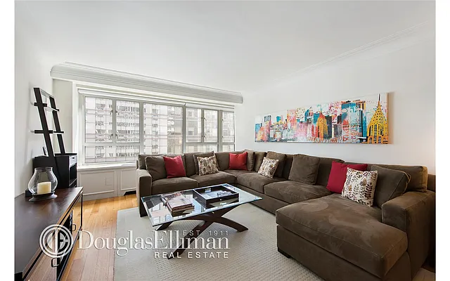 Rented by Douglas Elliman | media 30