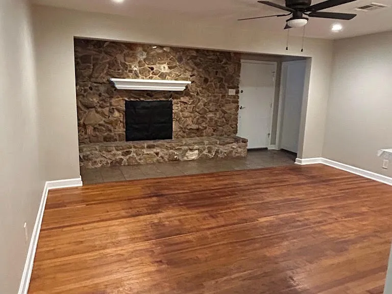702 N Rita St — Photo 2