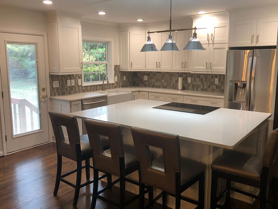 6031 Charing Pl Charlotte, NC, 28211 Apartments for Rent Zillow