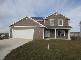 3906 Tallgrass Dr, Champaign, IL 61822