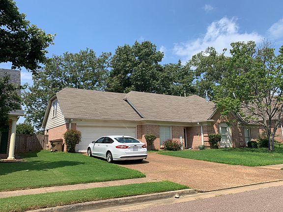 3rd image of 1505 Apple Grove Ln