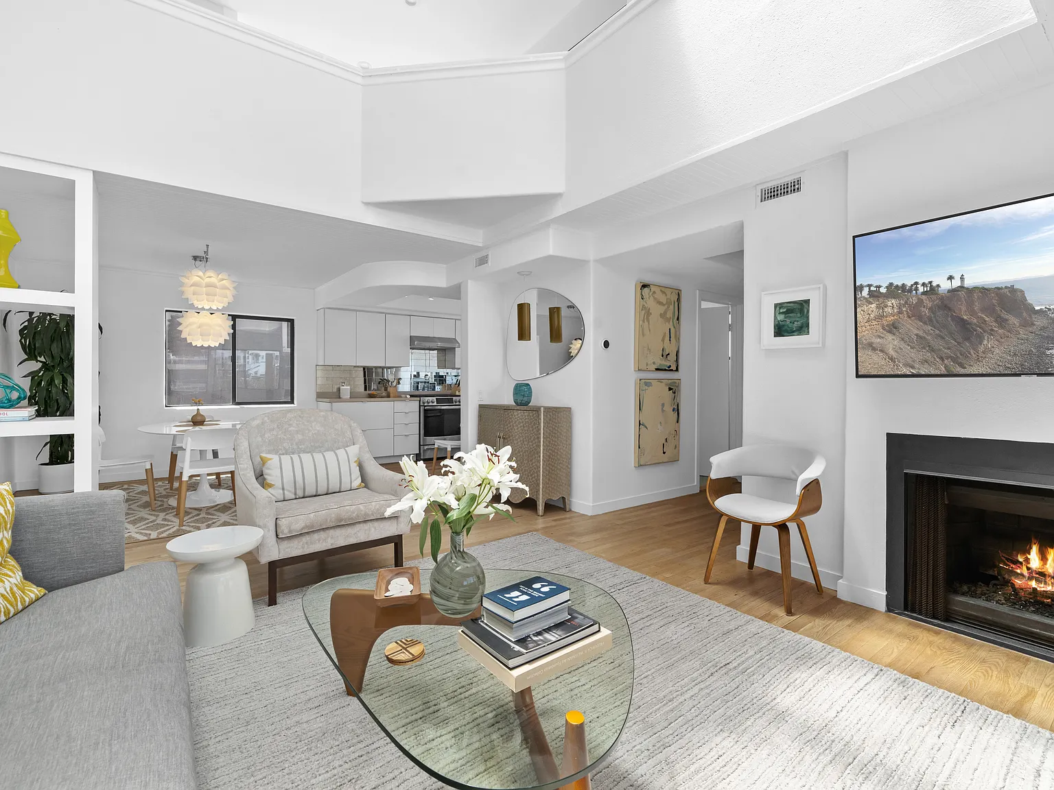 2 bed, 1460 sqft, $10,500 — Photo 3