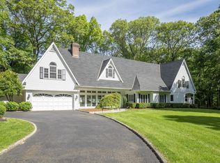 25 Powder Horn Hill Rd, Wilton, CT 06897