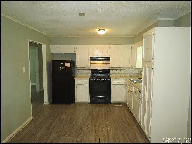 1020 Towering Oaks Dr — Photo 5