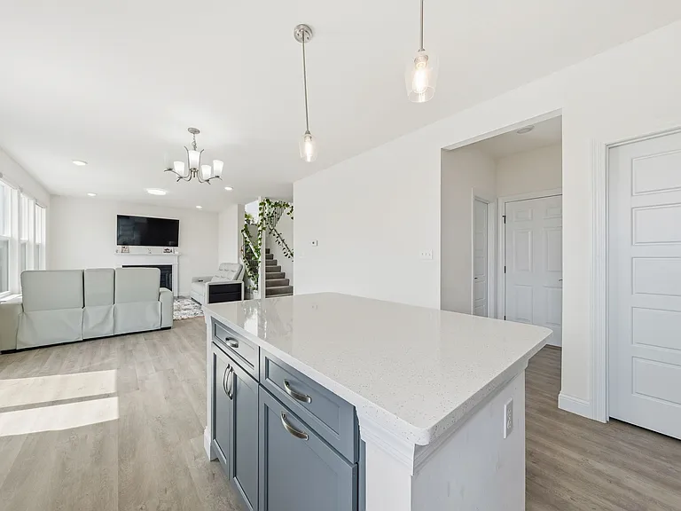 106 Sommerset Ct — Photo 14