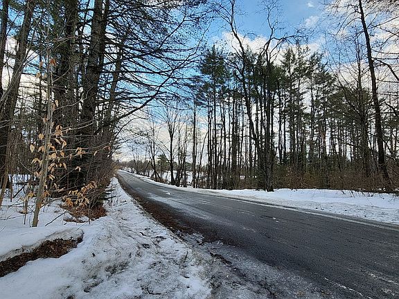 4th image of 68 Chipmunk Ln