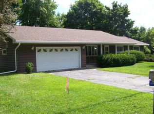 712 Wisconsin St, Adell, WI 53001