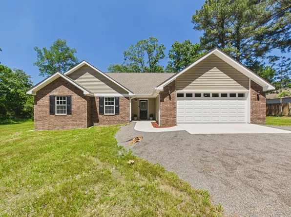 100 Shackleford Dr, Batesville, AR 72501