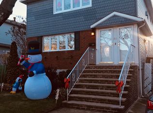 166 Holly Ave, Staten Island, NY 10308