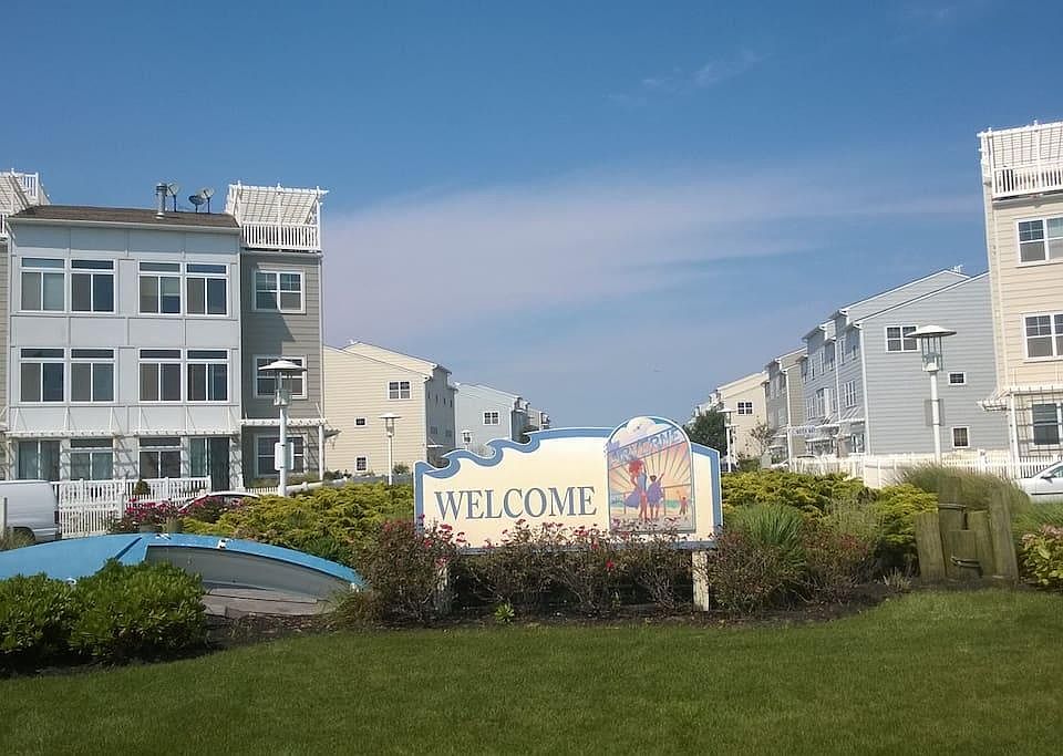 1st image of 7210 Sandy Dune Way